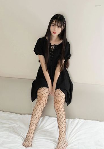三色发骚被男人操二区_成人直接看